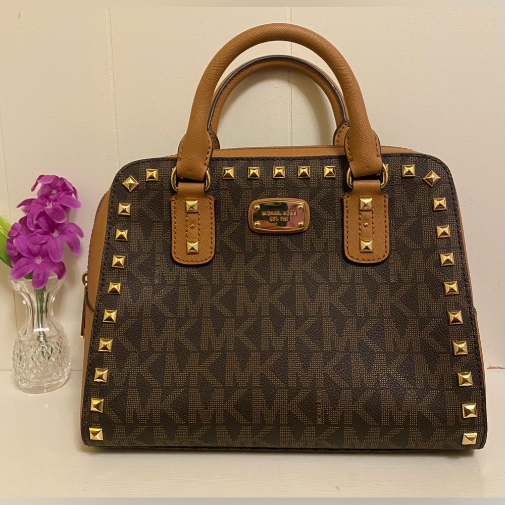 Michael Kors NWOT Sandrine Stud Bag